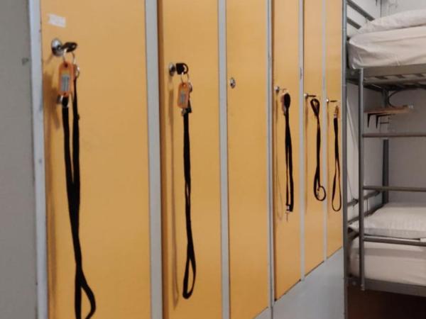 ABAI Apartments 1150 only WWW-On-line-Check-in & SelfService : photo 9 de la chambre lit dans dortoir 6 lits