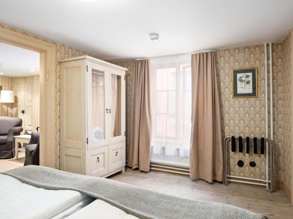 Best Western Hotel Royal : photo 2 de la chambre suite avec 2 lits simples