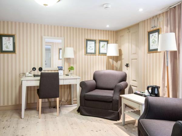 Best Western Hotel Royal : photo 4 de la chambre suite avec 2 lits simples