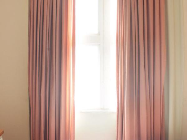 Hotel Atlântico Tower : photo 3 de la chambre chambre familiale standard