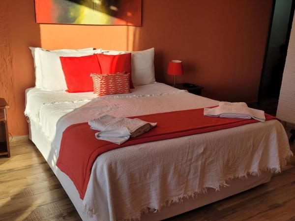 Pousada Vila do Sol : photo 3 de la chambre chambre double avec balcon - vue sur mer