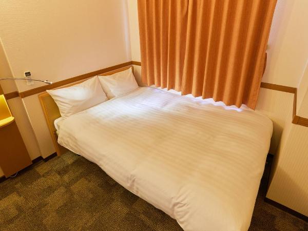 Toyoko Inn Tokyo Nihombashi Hamacho Meijiza Mae : photo 5 de la chambre chambre double - fumeurs