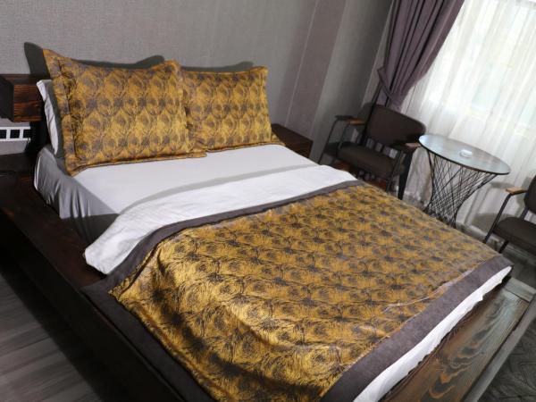 Zengin City Hotel : photo 6 de la chambre grande chambre double