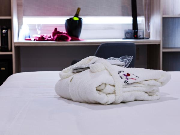 Bellavista Sevilla : photo 6 de la chambre offre romantique - chambre lit king-size de luxe