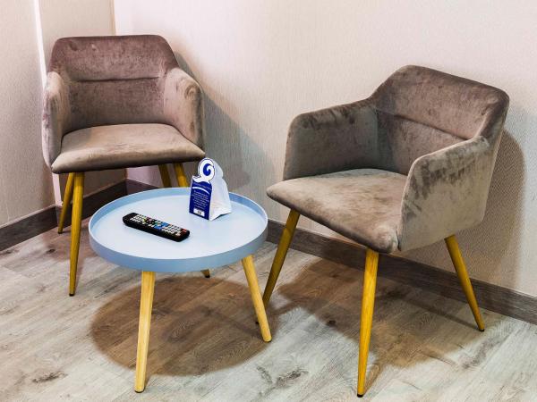 Bellavista Sevilla : photo 9 de la chambre chambre familiale (3 adultes)