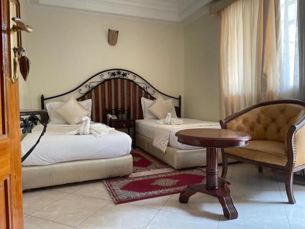 Perla Hôtel : photo 2 de la chambre chambre lits jumeaux