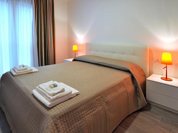 BB Hotels Aparthotel Arcimboldi : photo 5 de la chambre appartement 2 chambres avec balcon