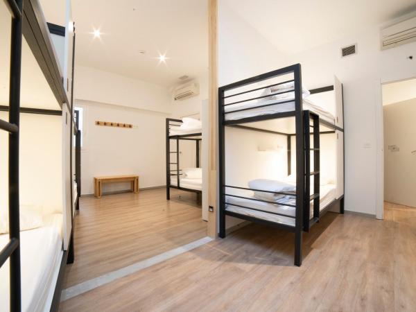 Koba Hostel : photo 3 de la chambre lit simple dans dortoir de 10 lits