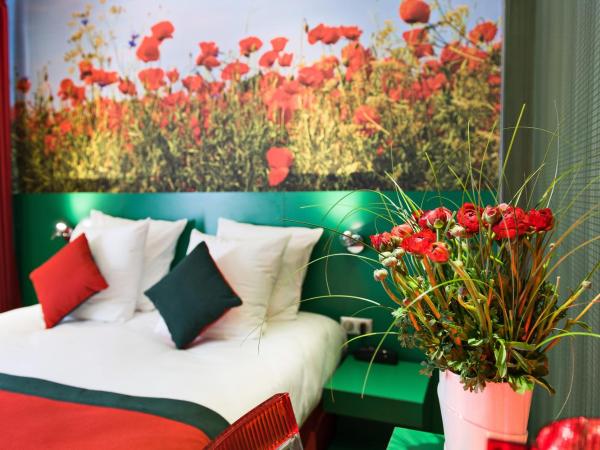 Jardins de Montmartre : photo 3 de la chambre chambre simple affaires