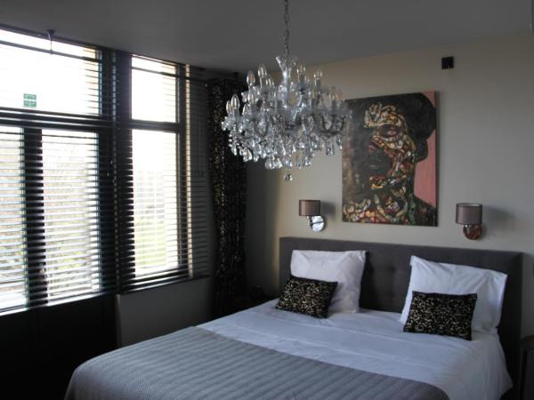 Puur B&B : photo 4 de la chambre chambre double avec salle de bains privative