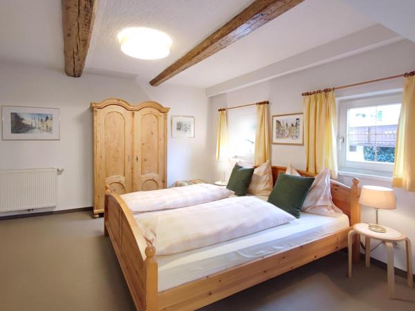 Koller, Pension Haus : photo 3 de la chambre chambre double supérieure avec douche