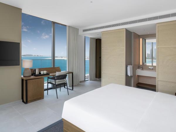 Radisson Beach Resort Palm Jumeirah : photo 5 de la chambre chambre d'angle premium - vue sur mer