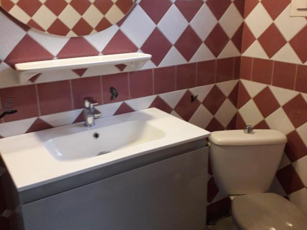 Chambres d'Hôtes de l'Ile du Saule : photo 9 de la chambre chambre lits jumeaux - vue sur jardin