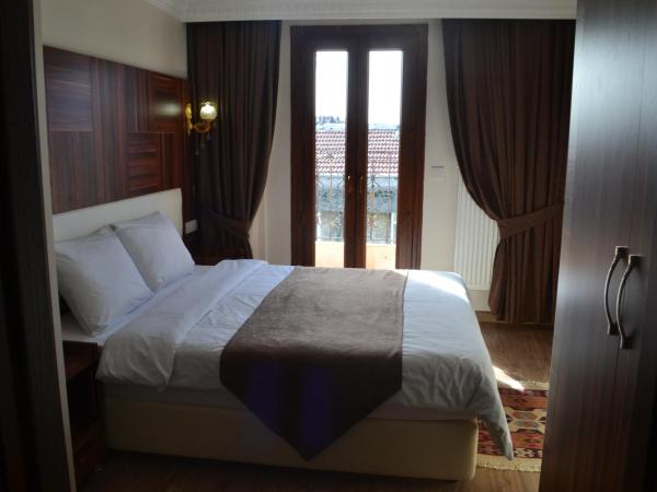 New Fatih Hotel : photo 3 de la chambre suite deluxe avec balcon