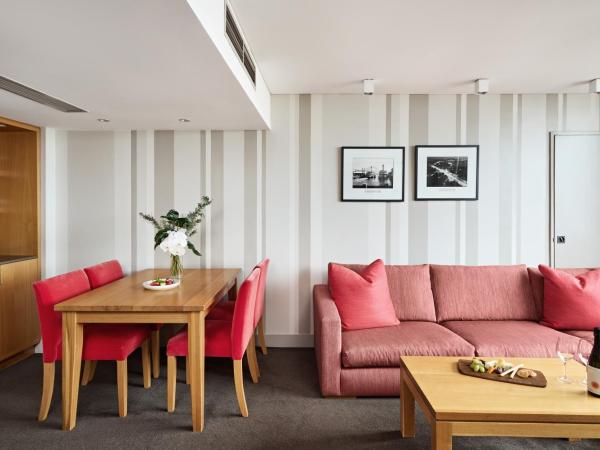 View Sydney : photo 1 de la chambre harbour view king suite