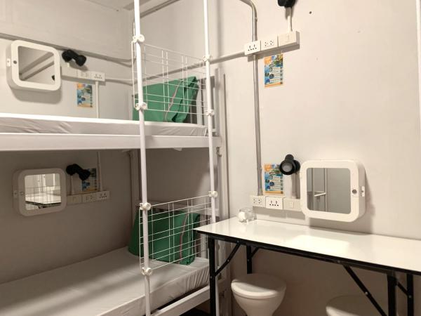 Sleep Sheep Phuket Hostel SHA : photo 1 de la chambre chambre lits jumeaux standard