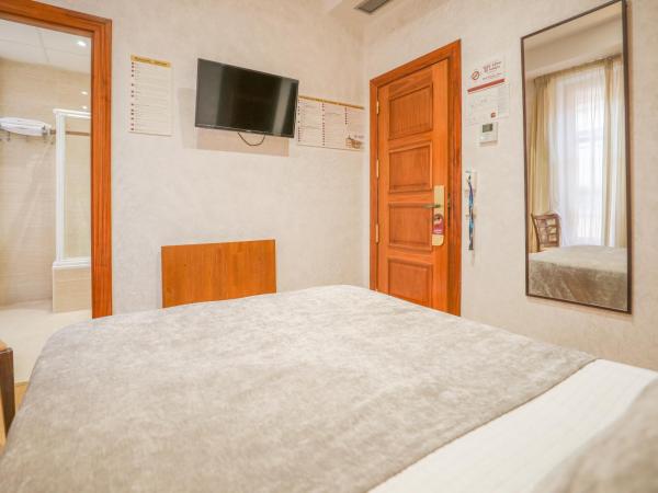 Hotel Granada Centro : photo 5 de la chambre chambre double matrimoniale
