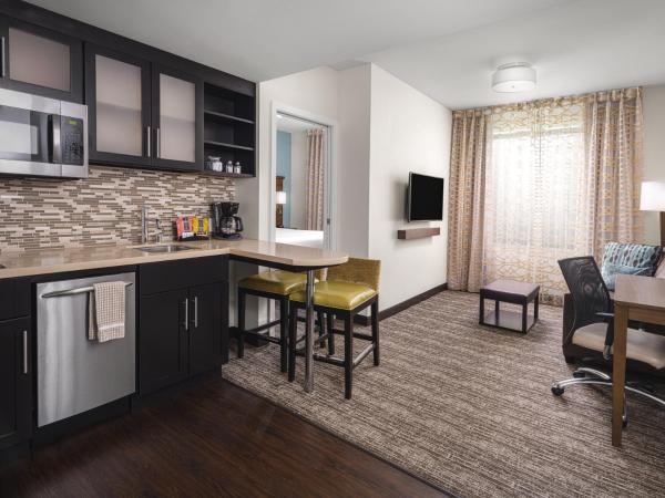 Staybridge Suites Seattle - South Lake Union, an IHG Hotel : photo 5 de la chambre suite 1 chambre lit king-size