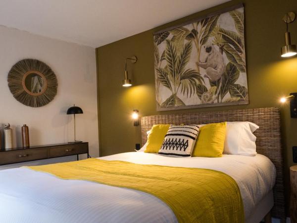 Hotel Le Patio - Deauville : photo 2 de la chambre chambre supérieure - rez-de-jardin
