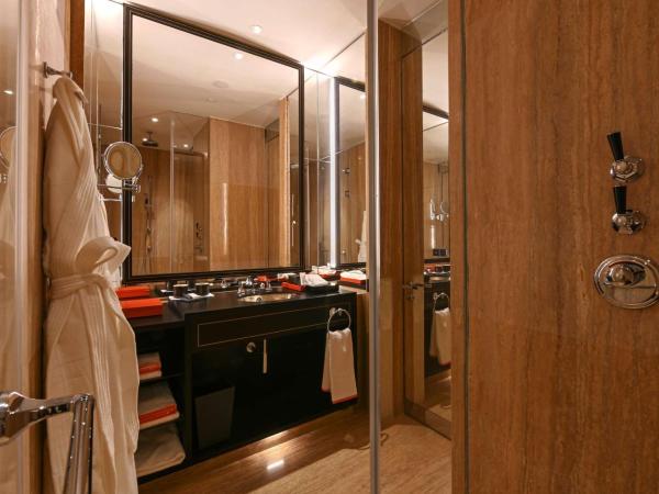 Grand Hyatt Gurgaon : photo 3 de la chambre chambre lit king-size - accès au club