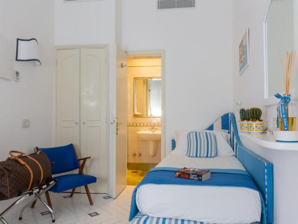 Hotel Villa Di Sorrento : photo 6 de la chambre chambre simple