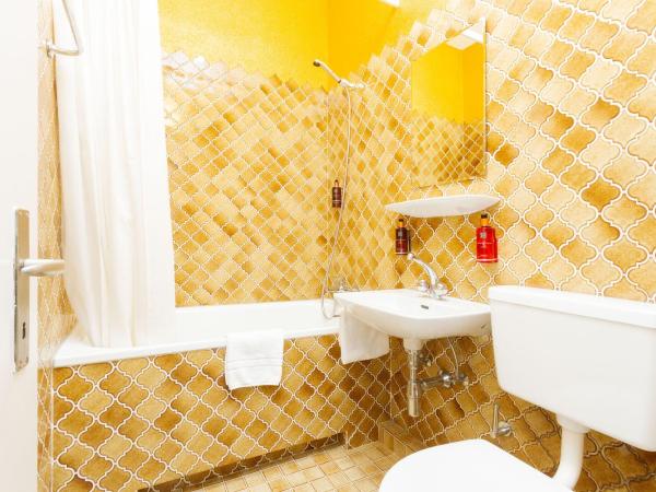 Hotel Beau Séjour Lucerne : photo 5 de la chambre chambre familiale