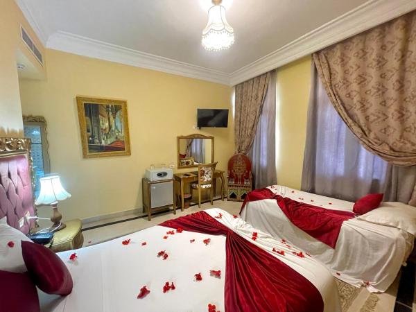 Royal Victoria - Ex British Embassy : photo 6 de la chambre chambre triple