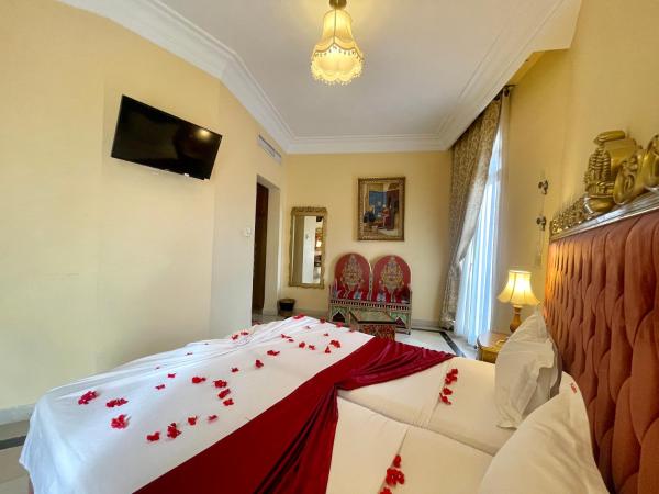 Royal Victoria - Ex British Embassy : photo 4 de la chambre chambre lits jumeaux