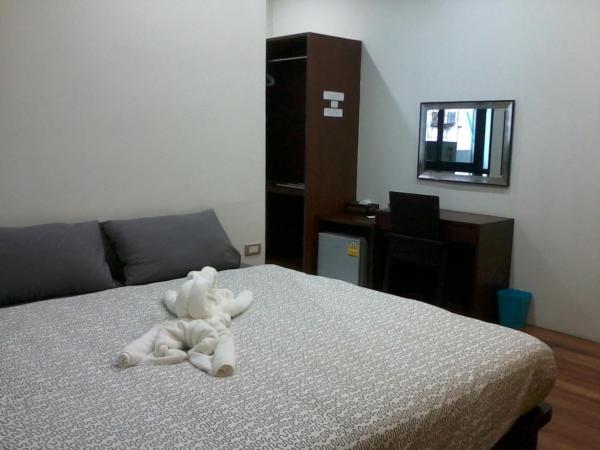 Phuket Sunny Hostel : photo 2 de la chambre chambre double supérieure