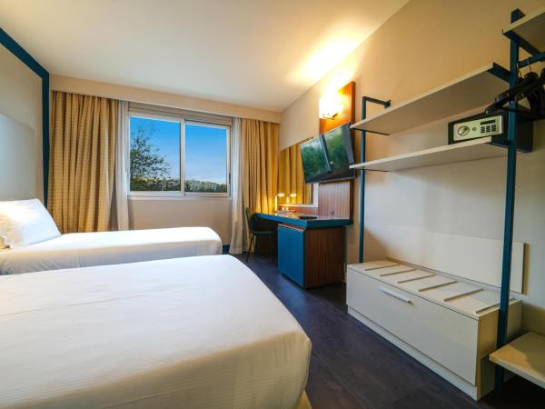 La Meridiana Bleisure Hotel : photo 7 de la chambre chambre lits jumeaux supérieure