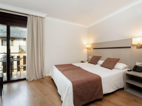 Hotel & Aparthotel Cosmos : photo 6 de la chambre chambre double standard