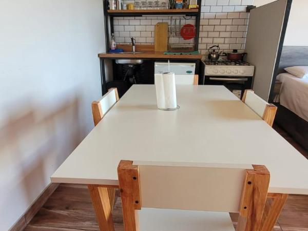 Astrolabio Hostel : photo 4 de la chambre appartement - vue sur lac