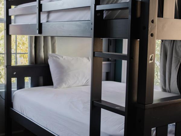 Wanderstay Houston Hostel : photo 4 de la chambre lit dans dortoir mixte de 4 lits