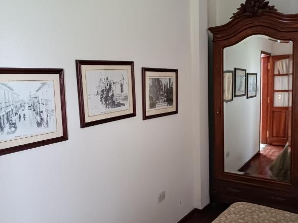 La Cara Oculta de Salta, bed and breakfast : photo 3 de la chambre chambre double avec salle de bains privative