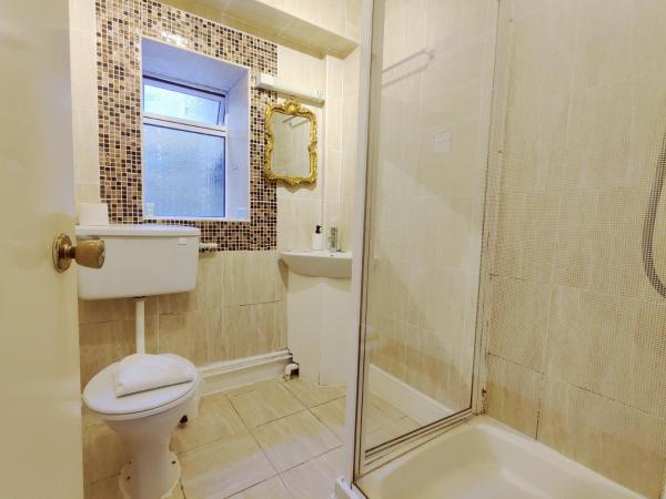 Wentworth House - Free Parking : photo 3 de la chambre chambre lits jumeaux standard