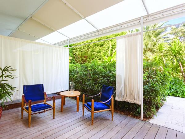The Standard Miami : photo 3 de la chambre hébergement moyen avec terrasse et jardin