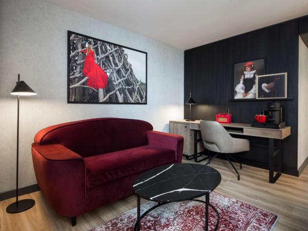 Radisson RED Hotel, Liverpool : photo 5 de la chambre suite - vue st georges