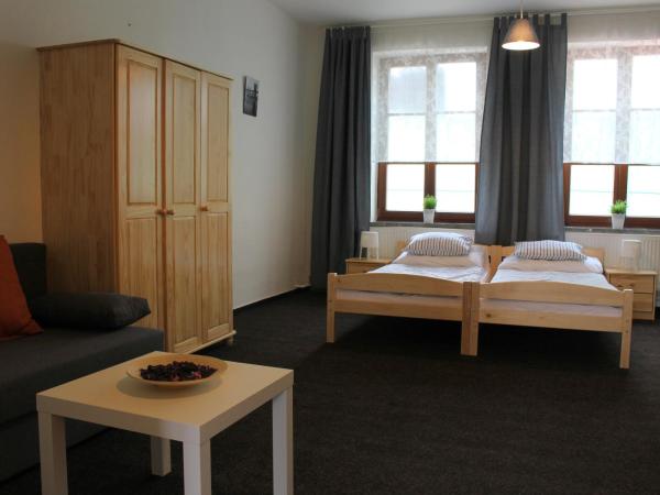Hostinec a Penzion Staré Nádraží : photo 4 de la chambre chambre double avec salle de bains privative