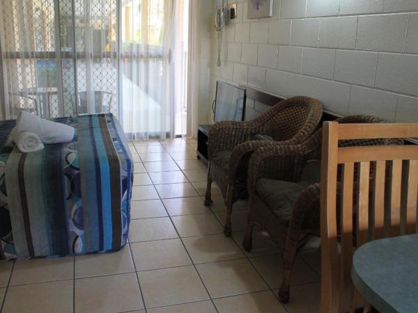 Oasis Inn Apartments : photo 4 de la chambre studio