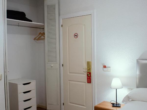 Hostal Ártico : photo 7 de la chambre chambre simple