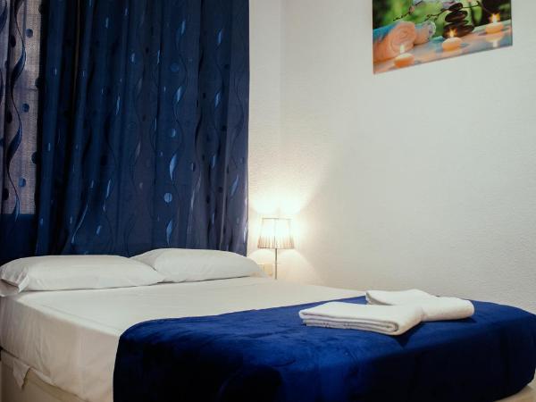 Hostal Ártico : photo 1 de la chambre chambre double avec salle de bains privative