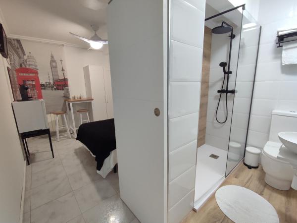 Hostal Lucy : photo 2 de la chambre chambre double standard