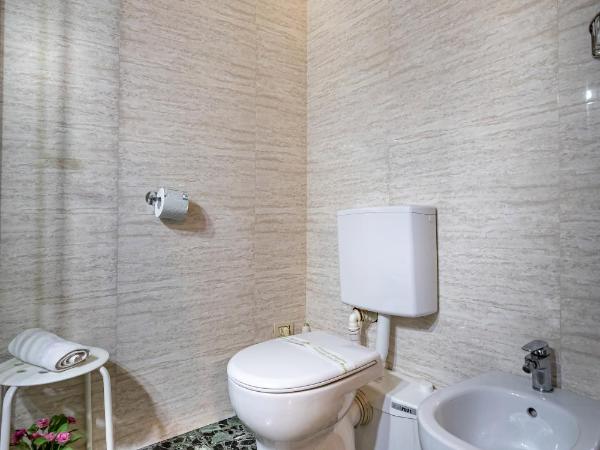 Maison Bianca B&B : photo 7 de la chambre chambre double supérieure