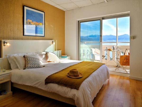 Hôtel Du Golfe : photo 1 de la chambre chambre double avec terrasse et vue sur mer - Étage supérieur