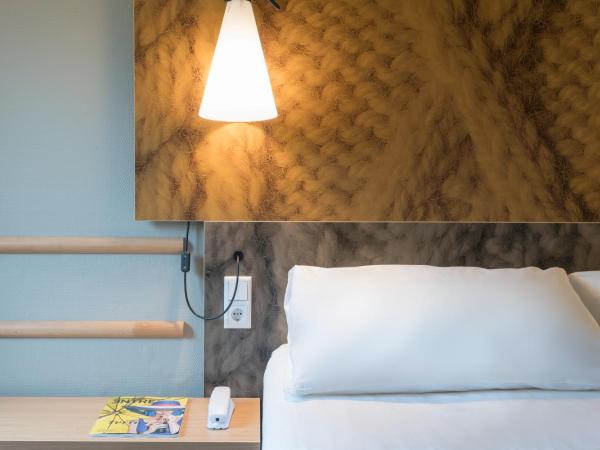 Ibis Irun : photo 7 de la chambre chambre familiale