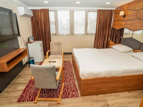 HİLL SUİTES : photo 2 de la chambre chambre double avec terrasse