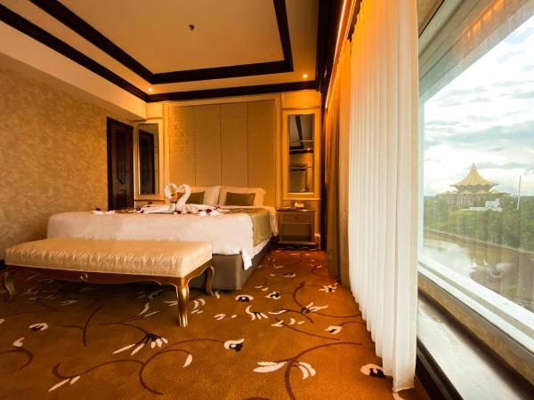 Puteri Wing - Riverside Majestic Hotel : photo 1 de la chambre puteri suite 