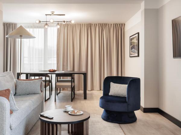 Royal Tulip Sand Kolobrzeg : photo 1 de la chambre grande suite 2 chambres avec 2 lits king-size