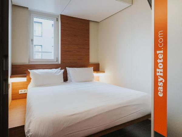 easyHotel Berlin Hackescher Markt : photo 2 de la chambre chambre double standard