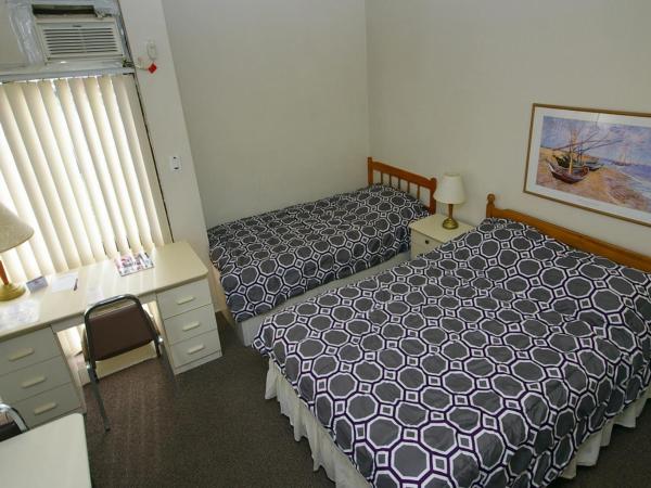 The Alexandra Hotel : photo 5 de la chambre chambre lit double et lit simple